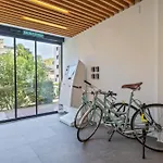 Uma Suites Ondarreta