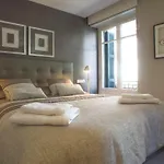 Downtown Design Apartment