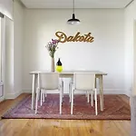 Mirakruz H Apartment By Feelfree Rentals