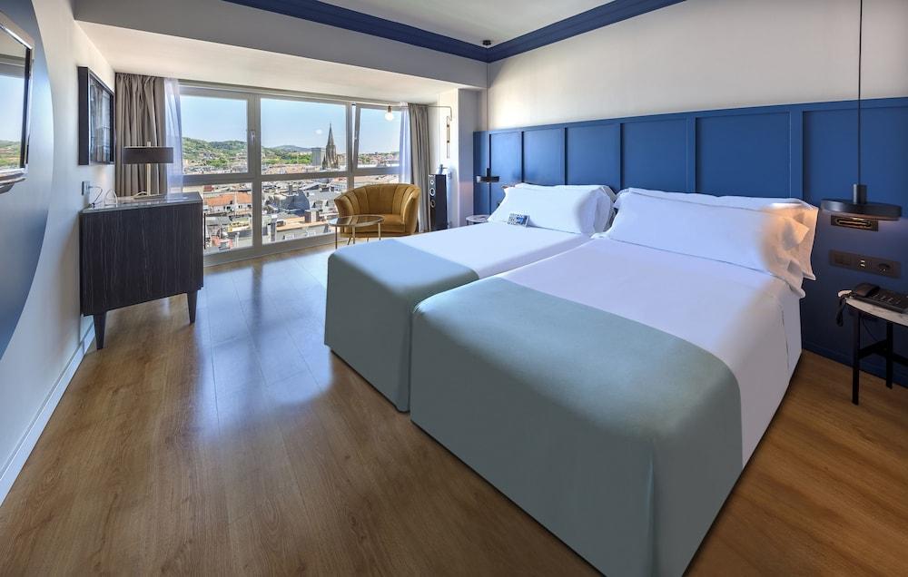 Orly, Affiliated By Meliá Hotel