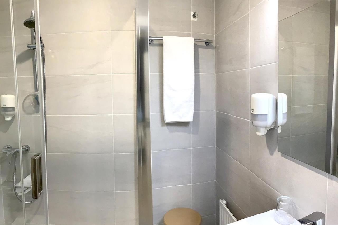 Donostiarra Guest house 2*