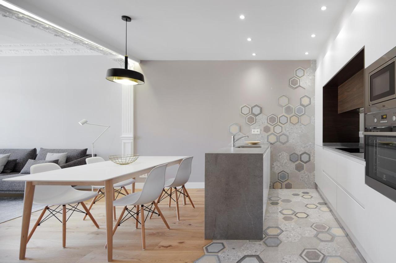 Cathedral - Luxury In Center