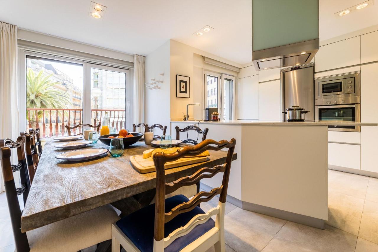 La Concha Beachview By Sweet Apartment San Sebastian