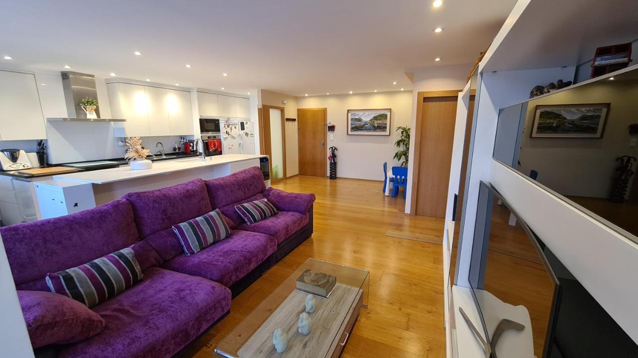 Apartamento Céntrico, Amplio Y Lujoso Con Preciosas Vistas *