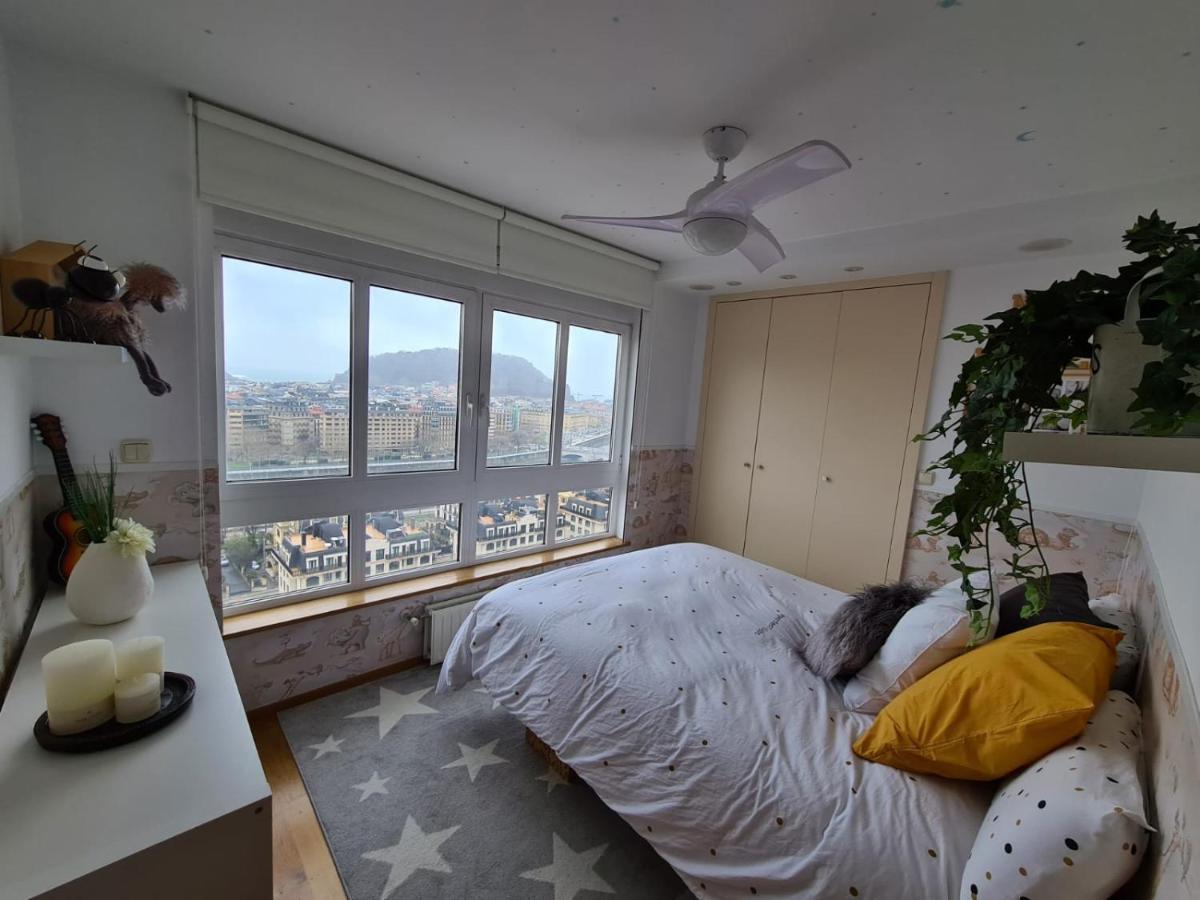 Céntrico, Amplio Y Lujoso Con Preciosas Vistas Apartamento