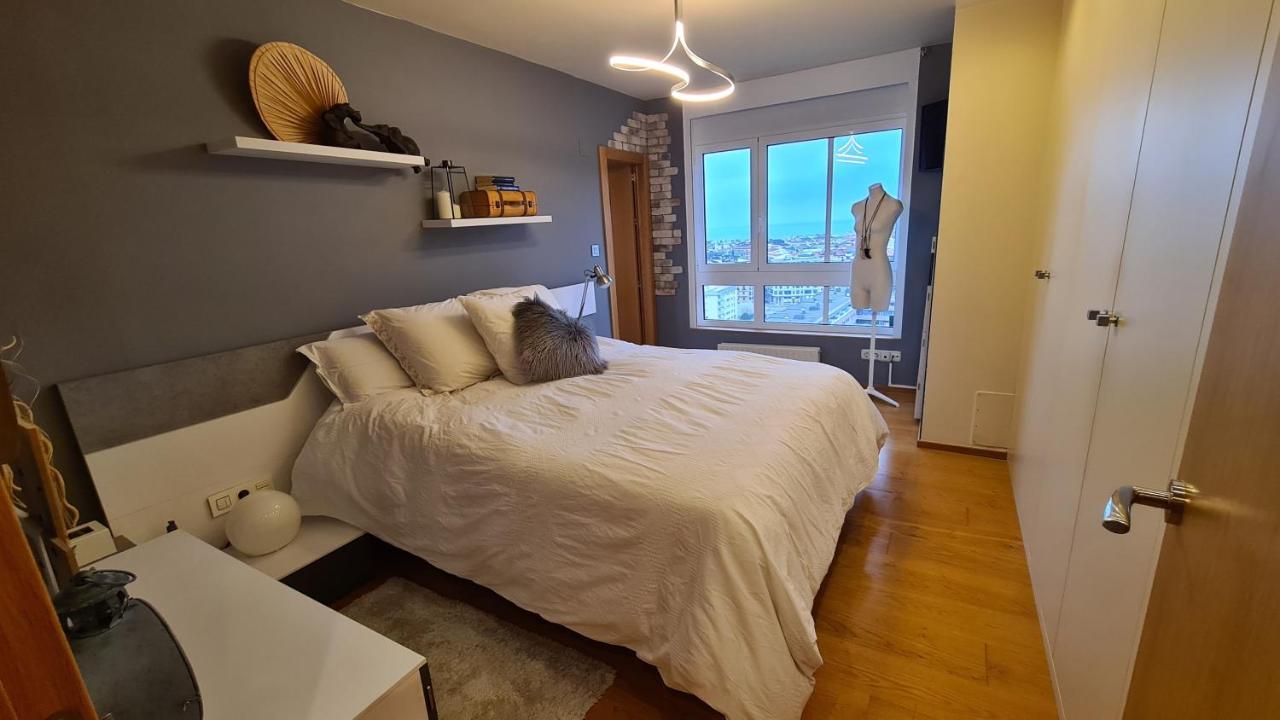 Céntrico, Amplio Y Lujoso Con Preciosas Vistas Apartamento *