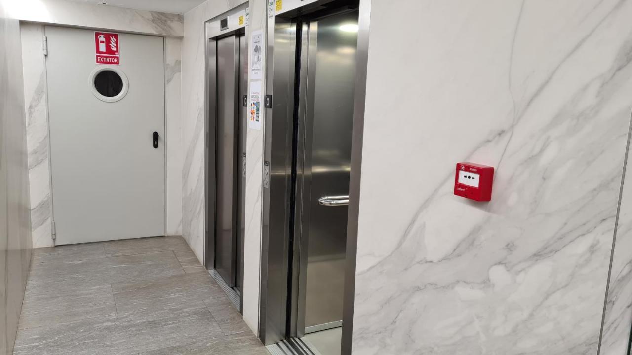 Céntrico, Amplio Y Lujoso Con Preciosas Vistas Apartamento