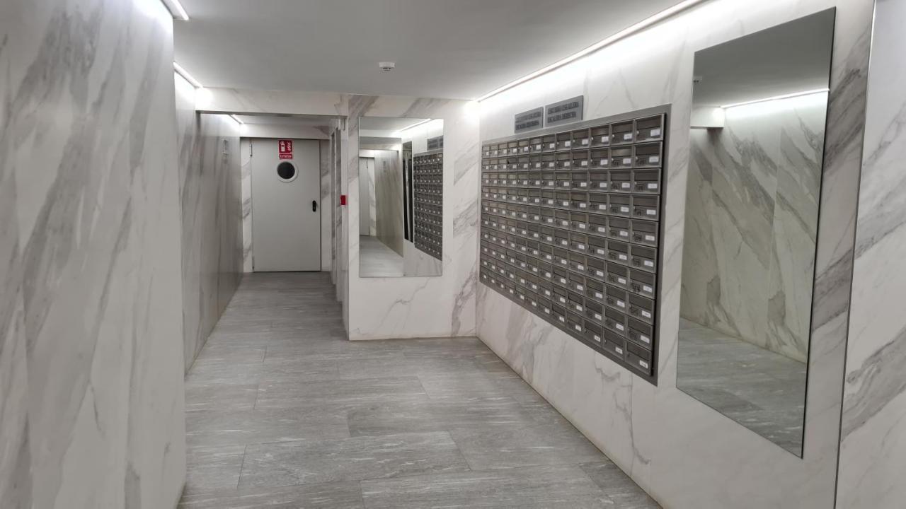 Céntrico, Amplio Y Lujoso Con Preciosas Vistas Apartamento *