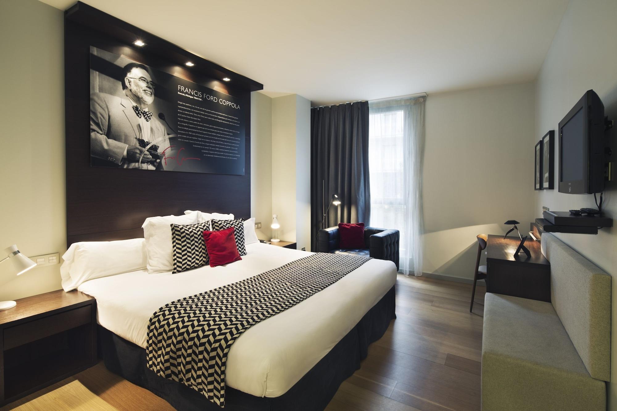 Zinema7 Hotel 4*