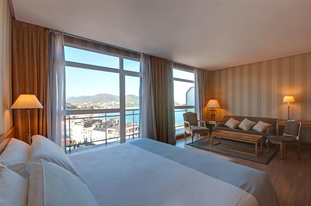 Orly, Affiliated By Meliá 4* San Sebastián