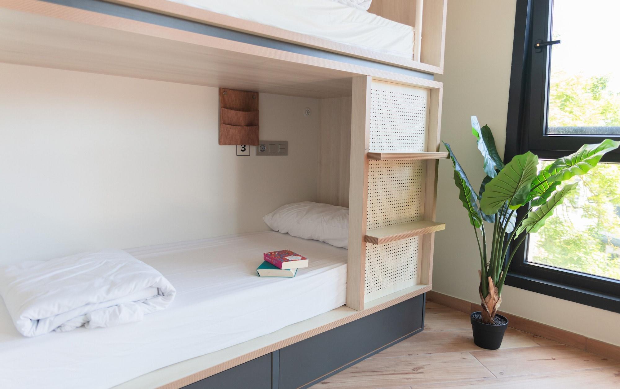Hostal Koisi *