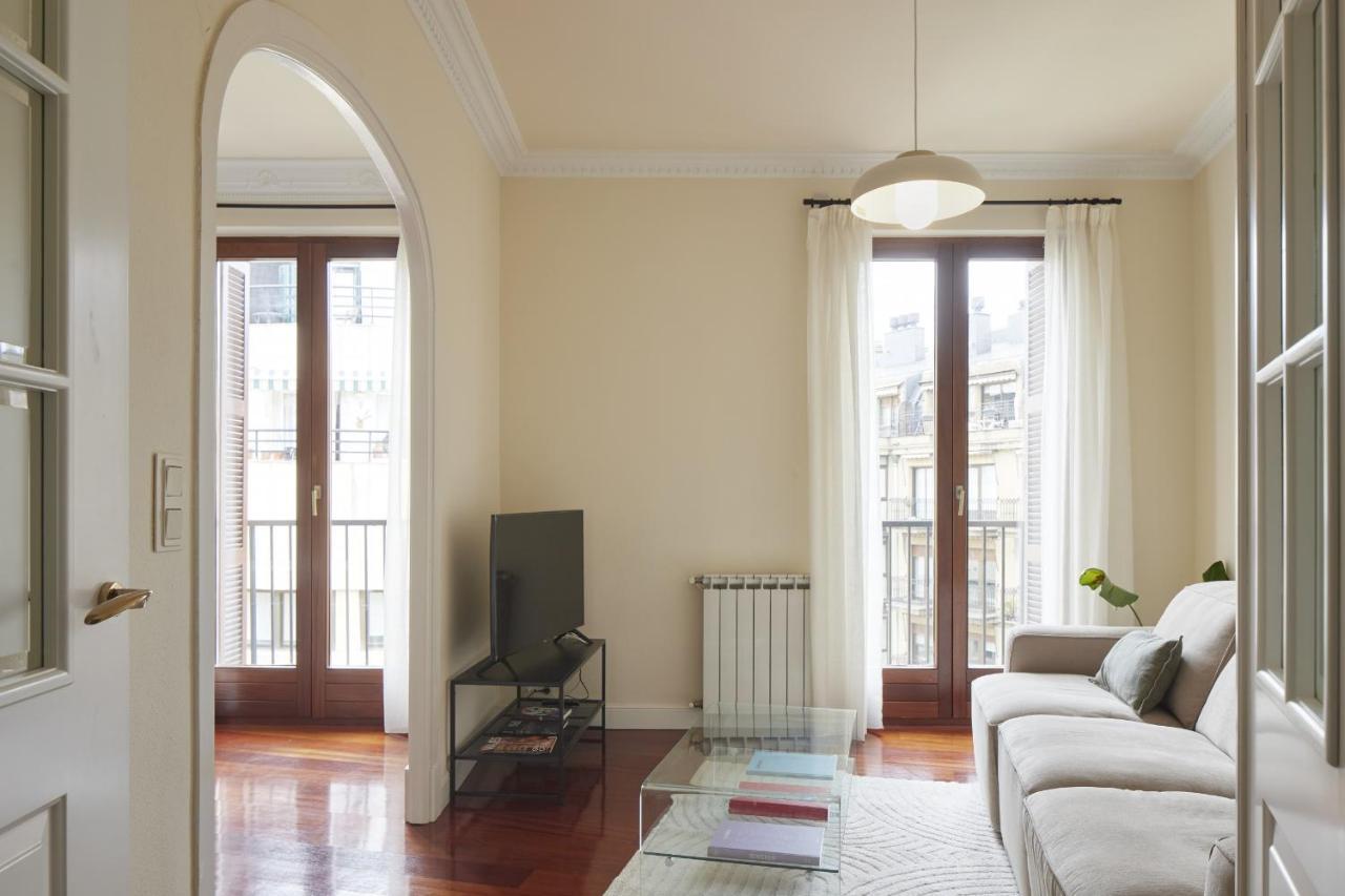 Apartment Zinema - Basque San Sebastian