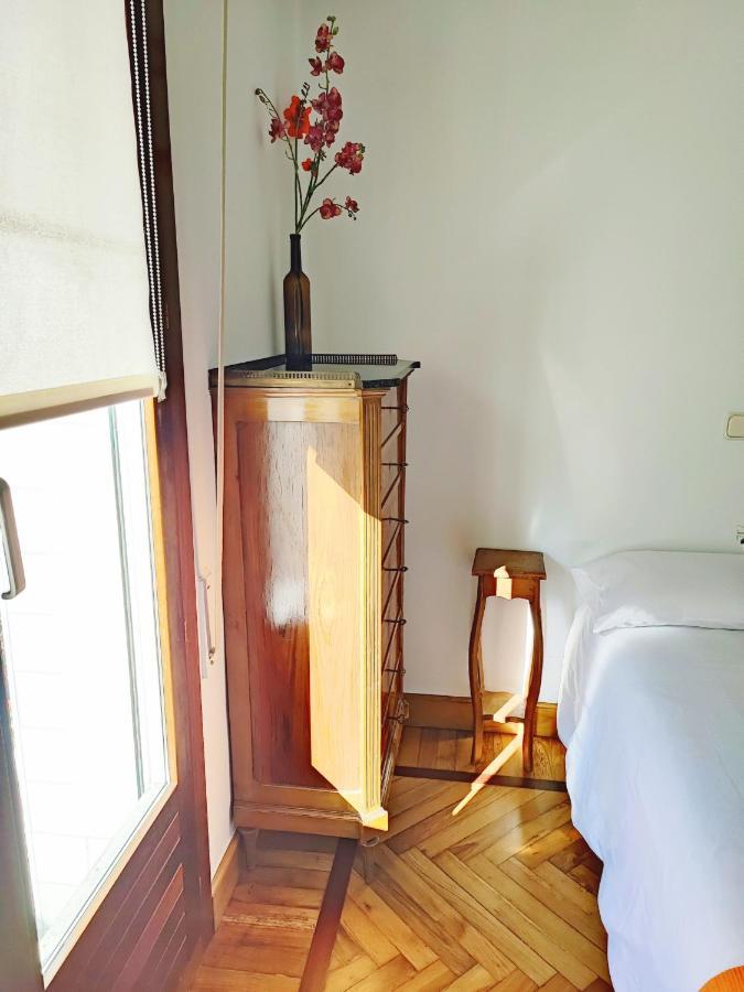 Spacious Confortable Next And Pintxos Area