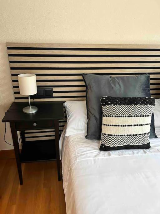 En Playa De Ondarreta Apartment *