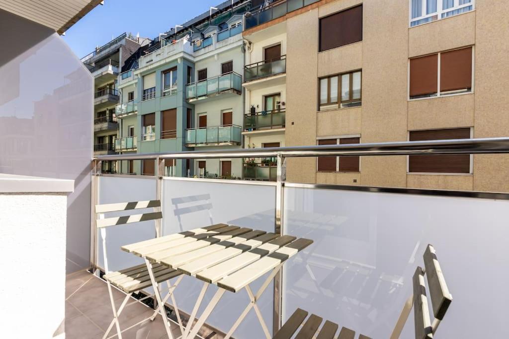 Terraza Playa Y Calle Peatonal Ess03377 Appartement