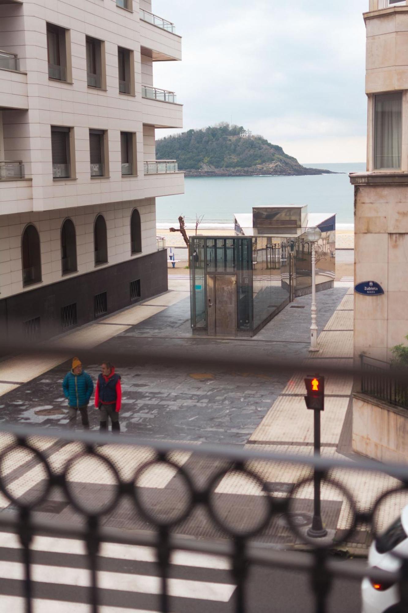 Marina Bay 1, La Concha, * San Sebastián