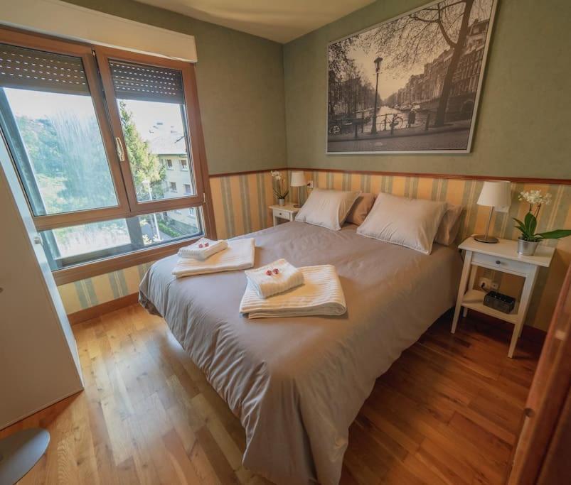 Palacio Con Vistas A La Bahia Ac, Wifi, Parking Apartment