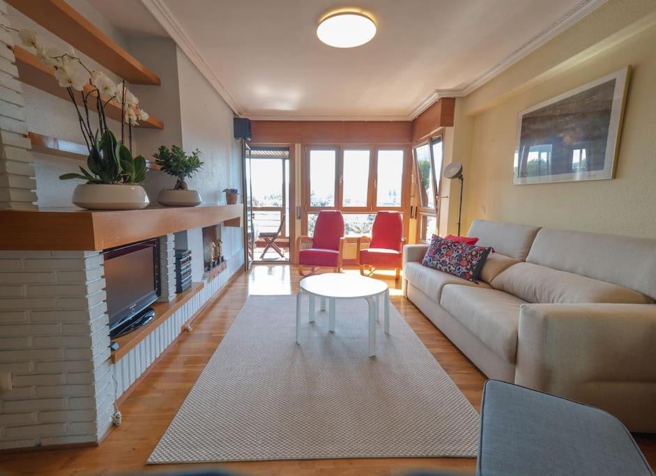 Palacio Con Vistas A La Bahia Ac, Wifi, Parking Apartment *