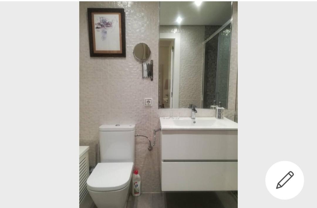 Homestay Ubicacion Perfecta/bano Privado *