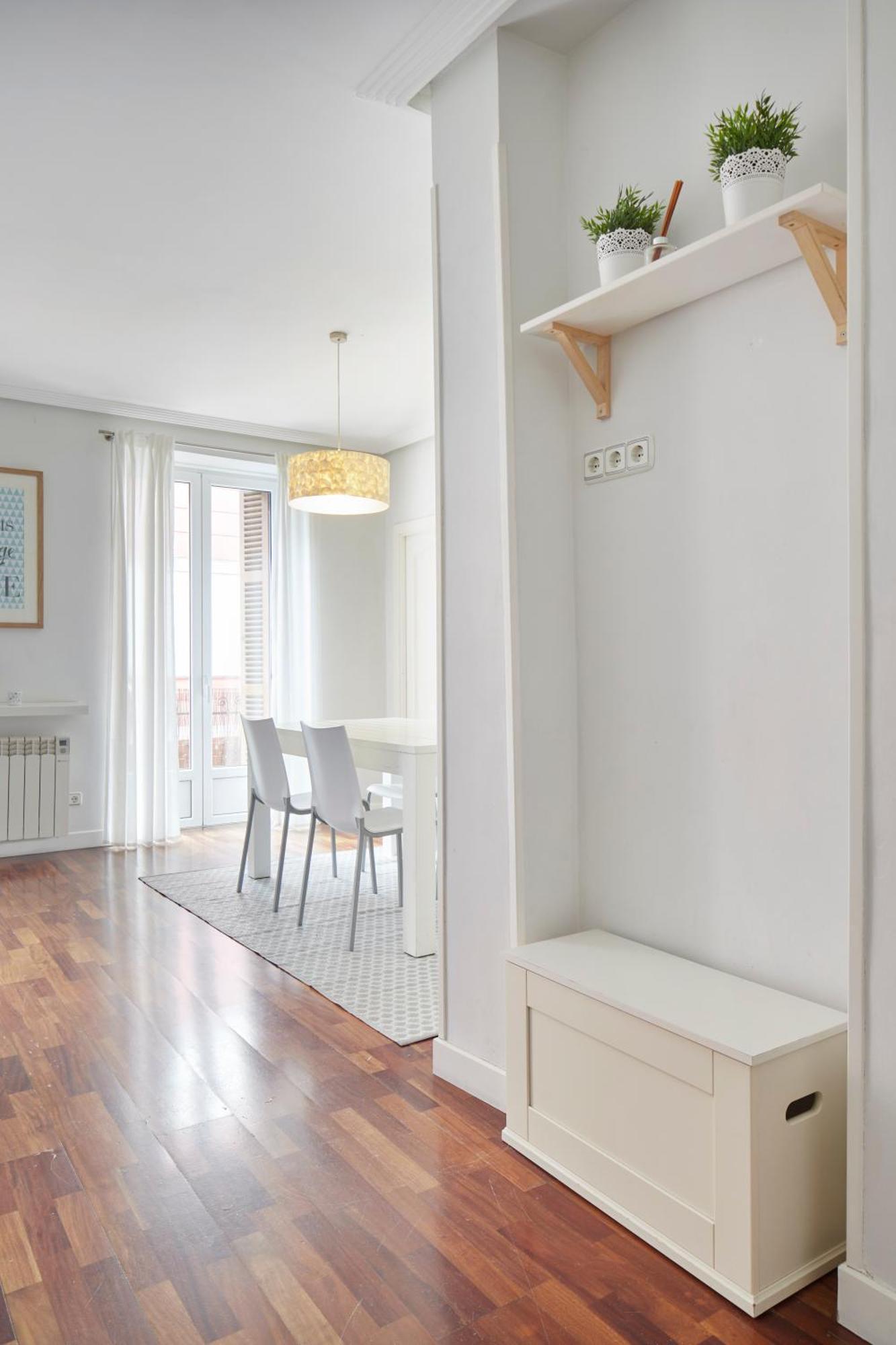 Always Easy I Escolta Real Apartment *