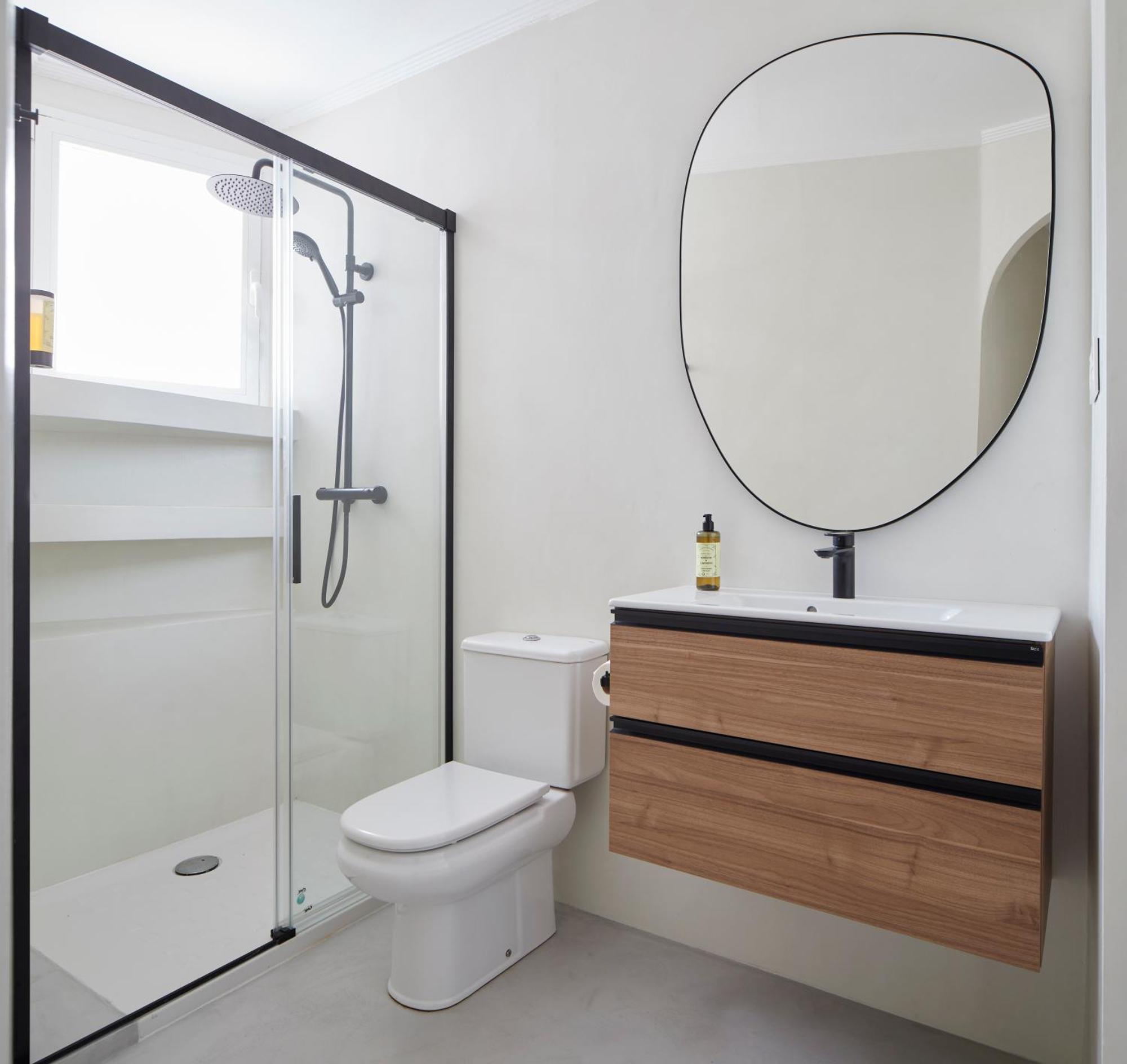 Always Easy I Escolta Real Apartment