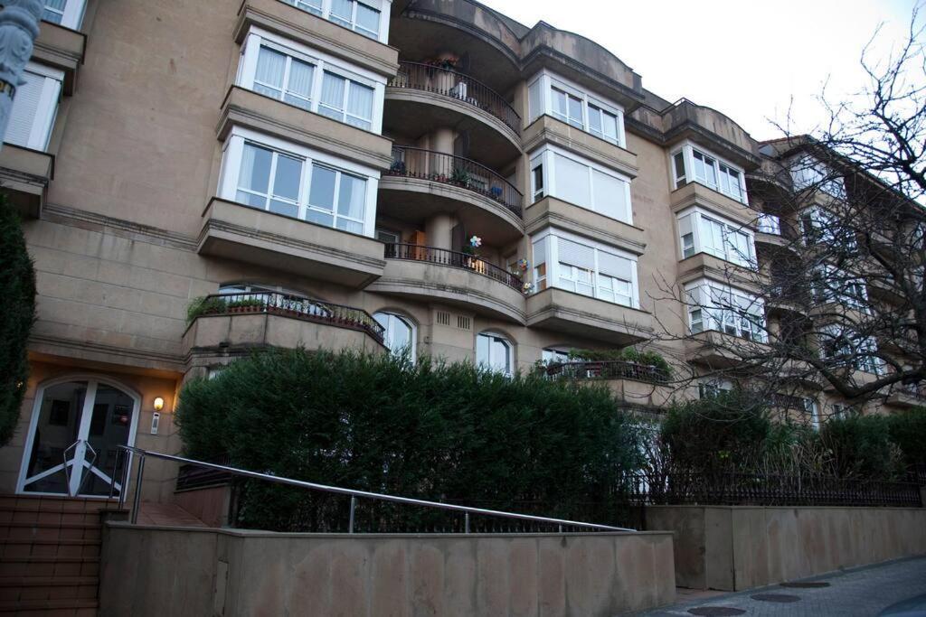 Luxury W/terrace Near The Wifi