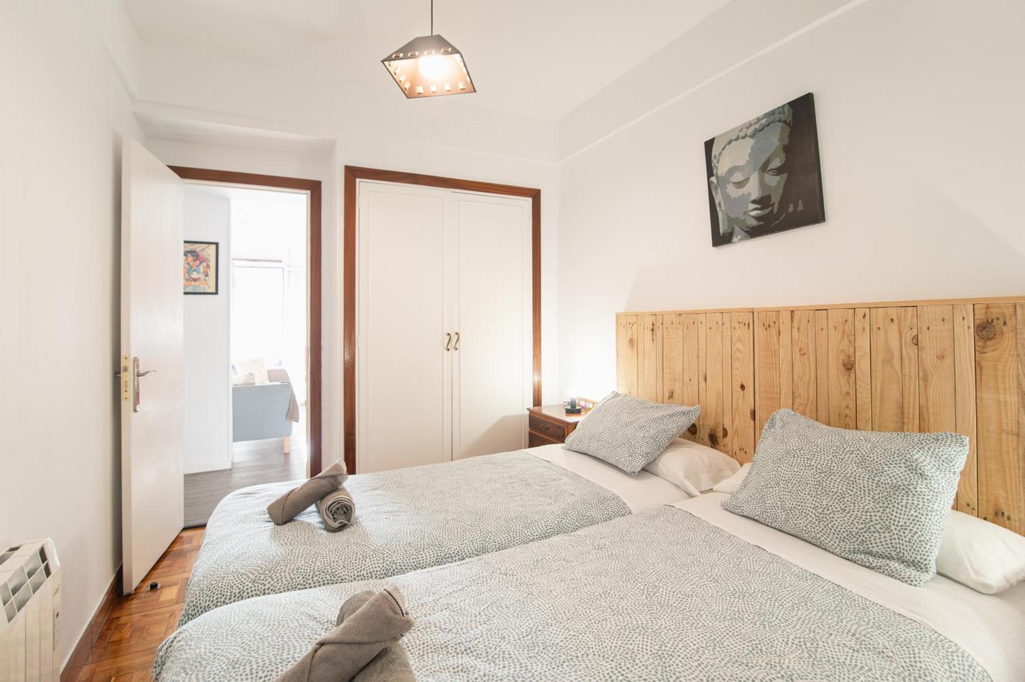 Appartement Amara Amonaren Etxea Free Wifi, Rooms, Rent Parking