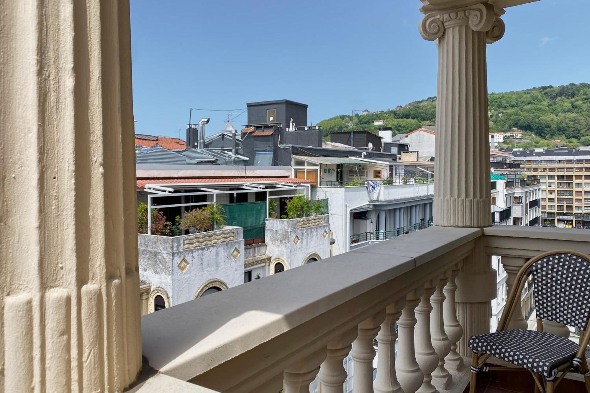 Amuitz By Feelfreerentals *