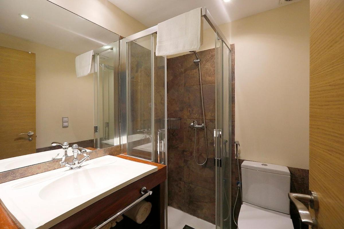 Appartement Bright 2 Bedrooms And 2 Bathrooms, Balcony And Views