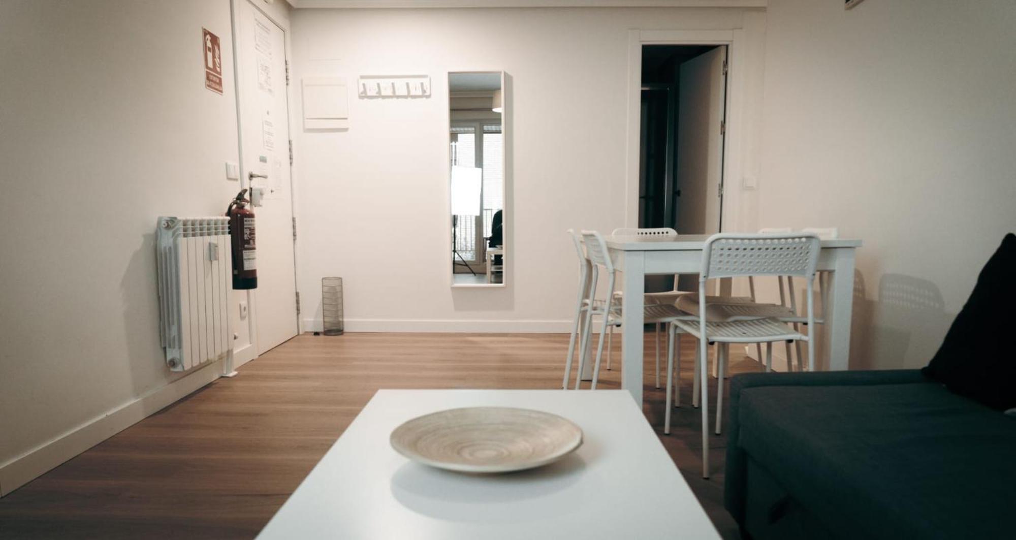 Gros Zurriola Wifi Terrace Parking 20e Night