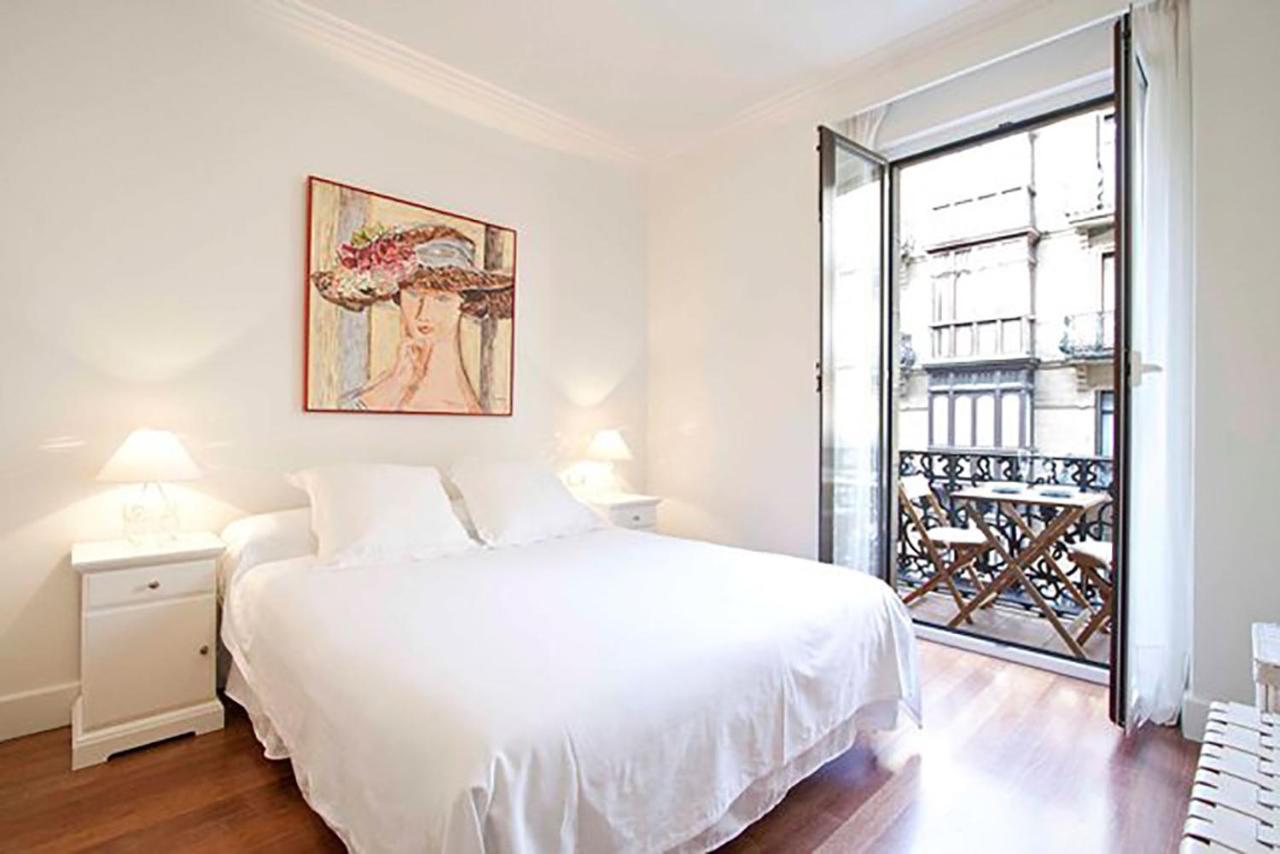 The Collection | Leonardo Apartment San Sebastian