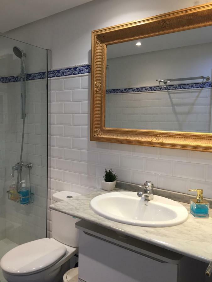 Ubicacion Perfecta/bano Privado Homestay *