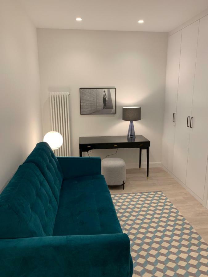Arrasate Stylish, Super And New.