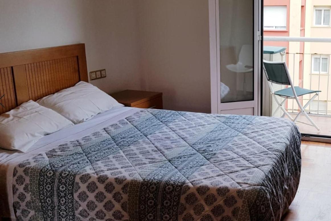 3 Bedrooms Soho Parking Included Apartment