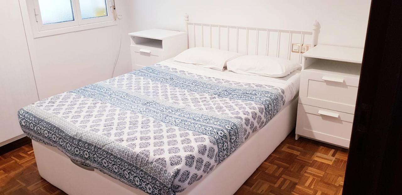 Apartment 3 Bedrooms Soho Parking Included *