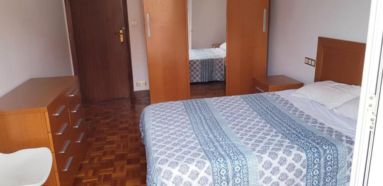 3 Bedrooms Soho Parking Included Apartment *