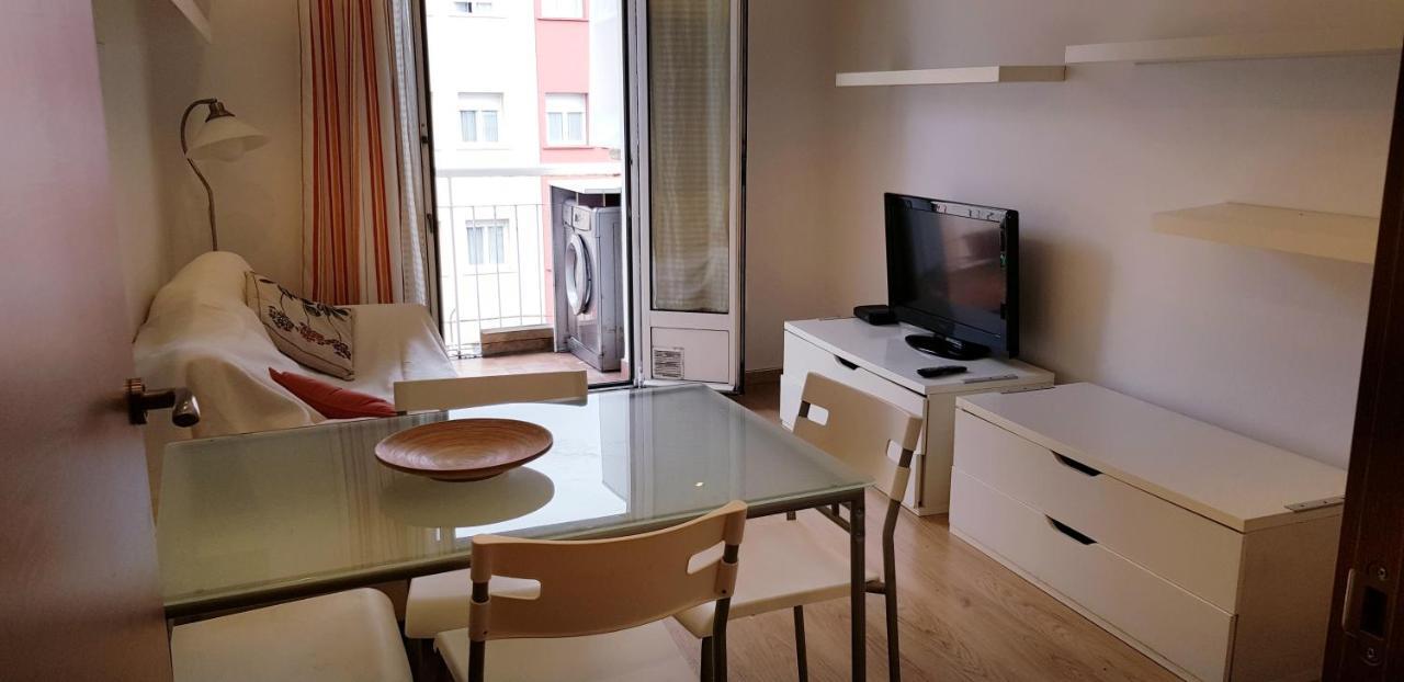 3 Bedrooms Soho Parking Included Apartment