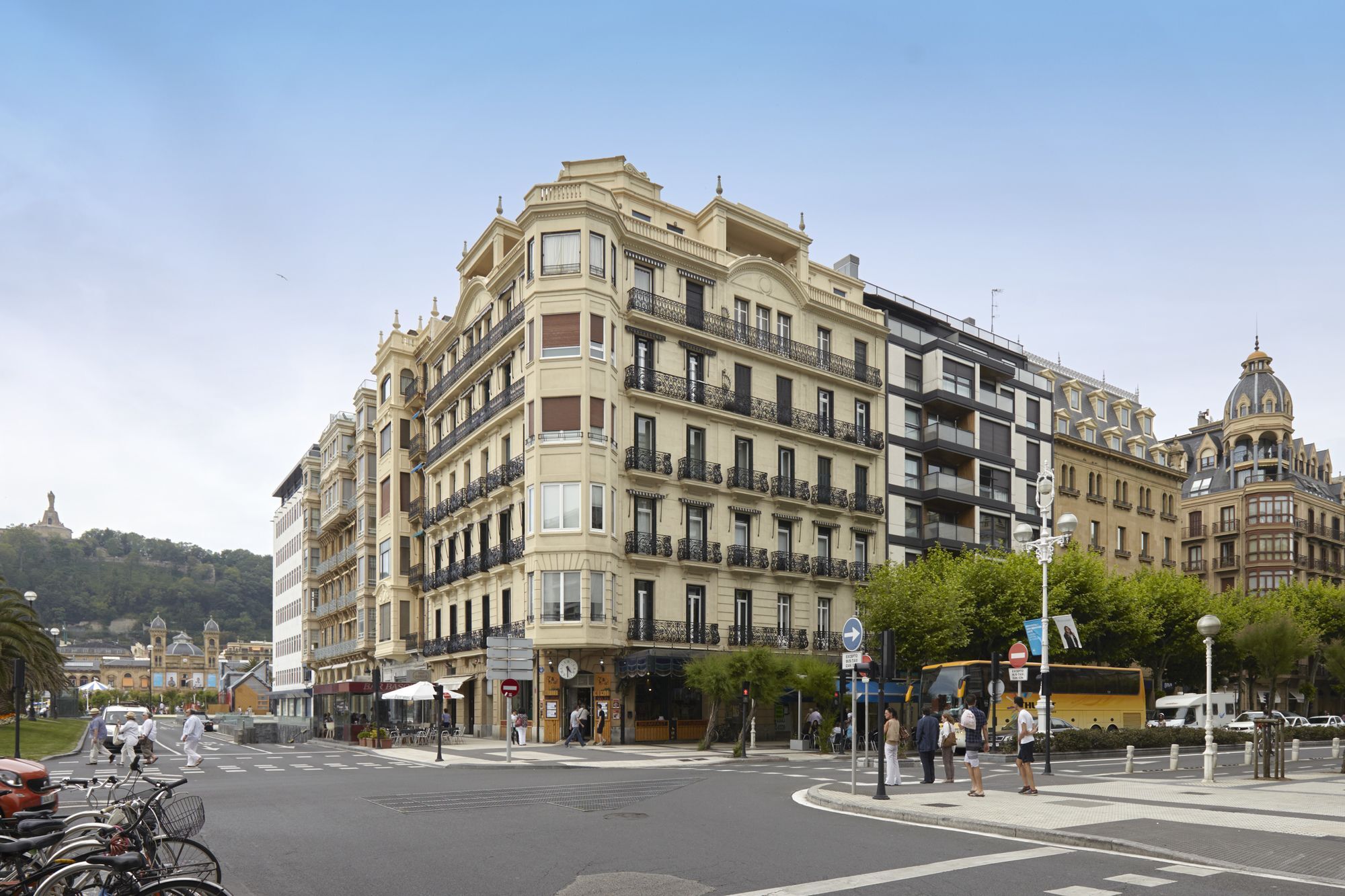 Apartment La Concha 2 By Feelfree