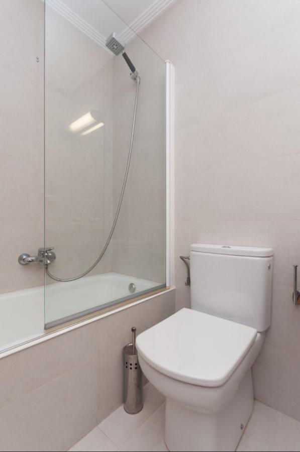 Appartement Ulia A - Local Rentss