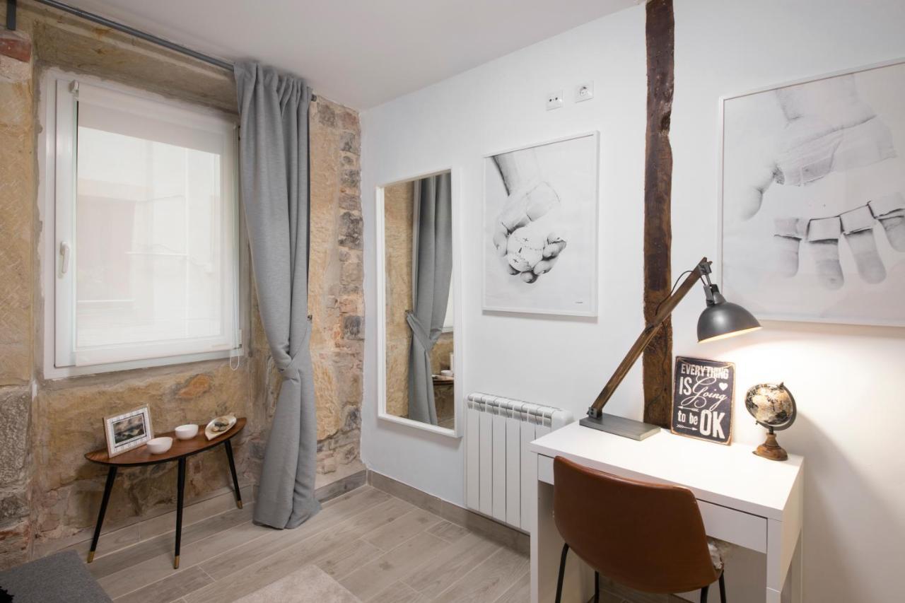 Bell Tower With Ac By Santiago Apartment San Sebastian