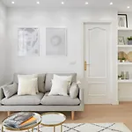 Moneo By Feelfree Rentals