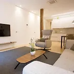 Atsegin apartment con parking
