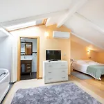 Luxury Duplex Penthouse With Terrace-Old Town