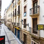 Spacious Central Old Town Apartment