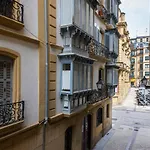 Spacious Central Old Town Apartment