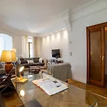 La Concha Cozy Balcony Apartment By Cisan Rentals