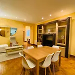 Casa Naranja - Centrally Located, Spacious, Unique
