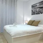 Zurriola Beach Brand New Apartment By Cisan Rentals