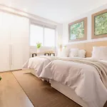 Heart Of San Sebastian⎮Walk Score 99⎮3 Baths