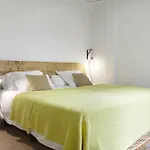 Beach House 2 By Feelfree Rentals